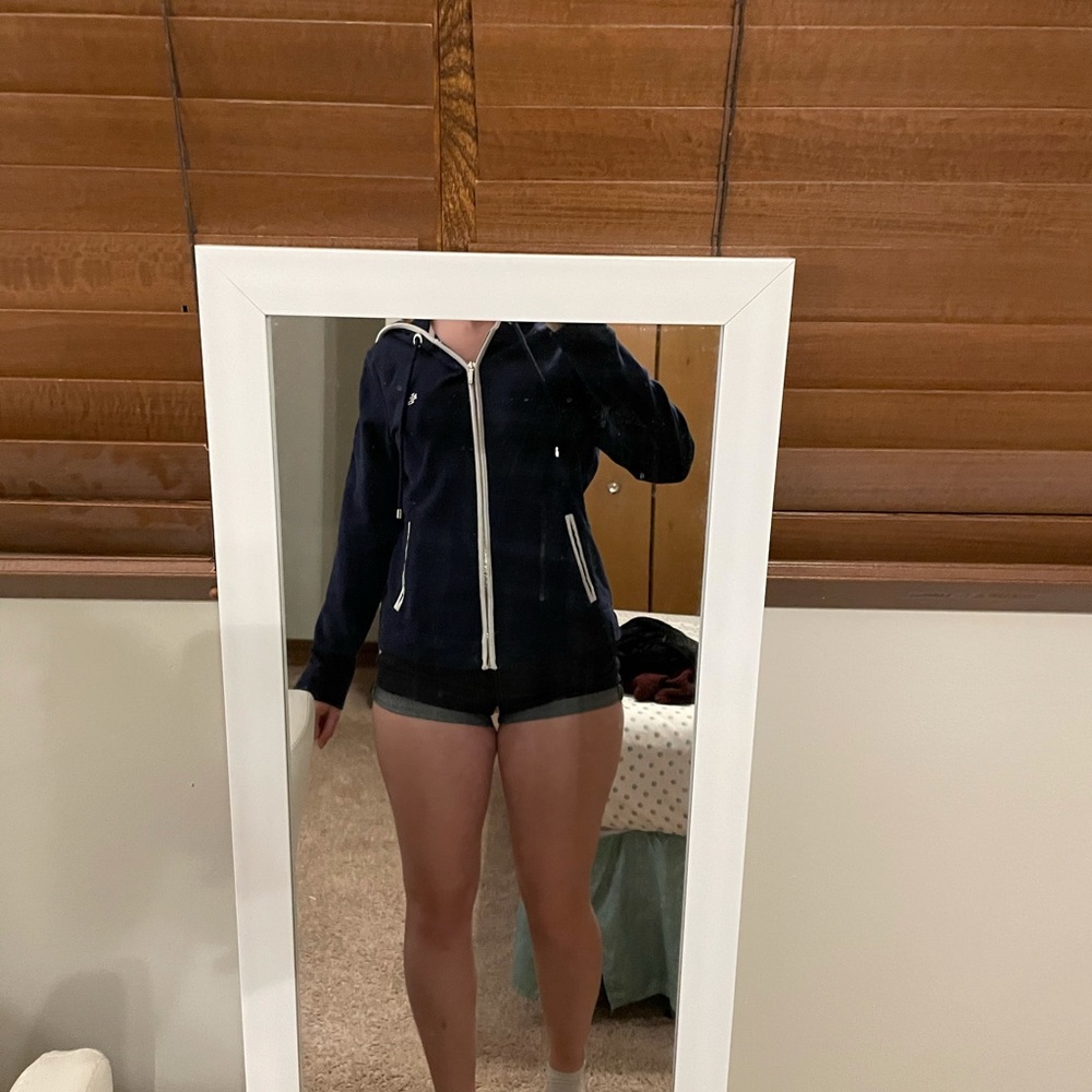Ralph Lauren sweatshirt w/ pockets size S